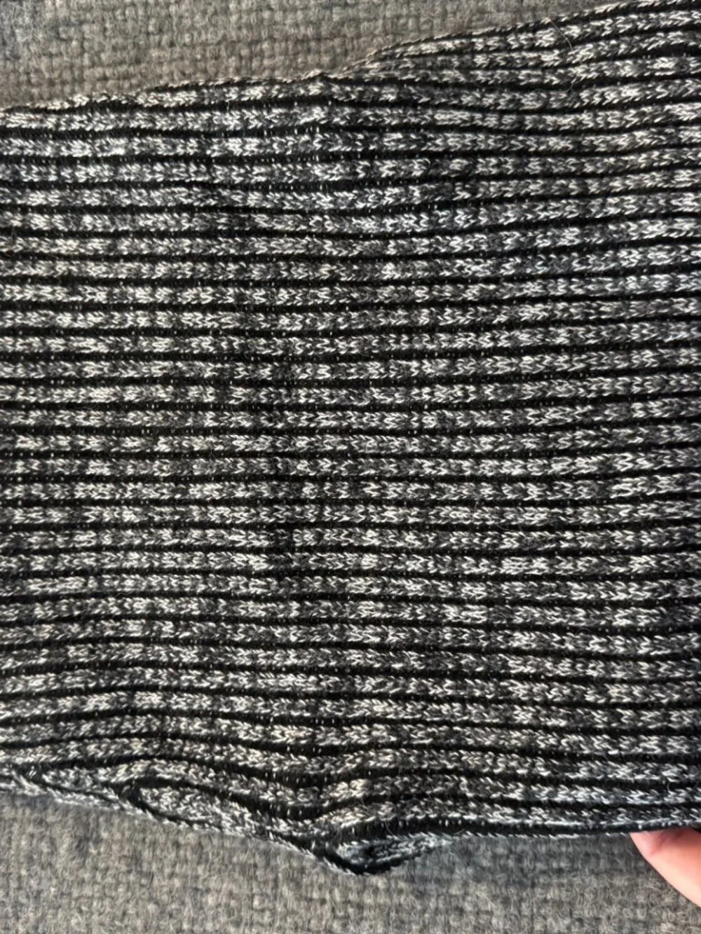 Lululemon Textured Fleece-Lined Knit Neck Warmer Black/Grey/White Unisex O/S
